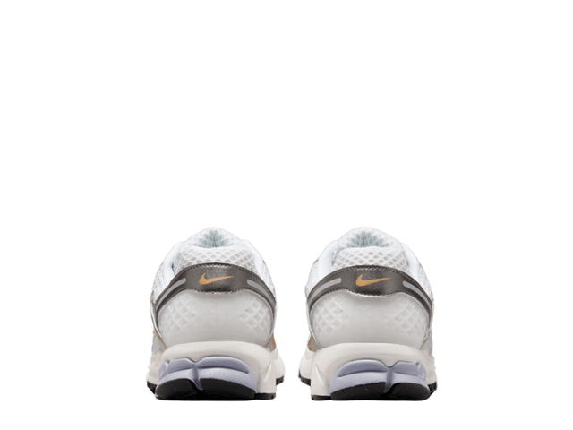 Nike Nike Zoom Vomero 5 Platinum Metallic Gold White - view 4