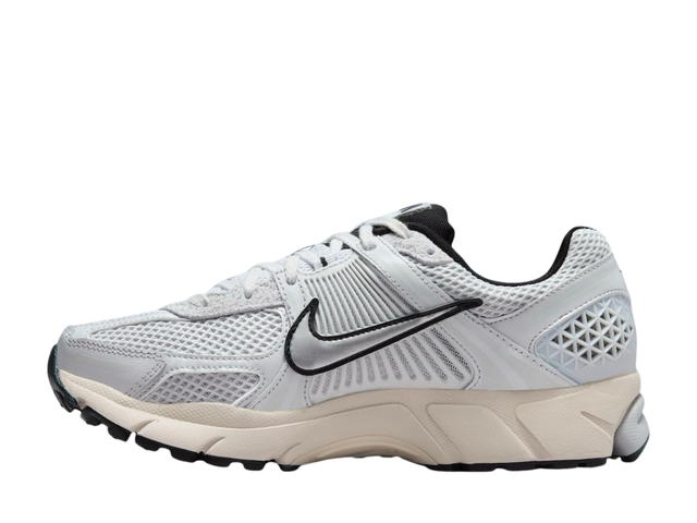 Nike Nike Zoom Vomero 5 Pure Platinum (Women's) - view 2
