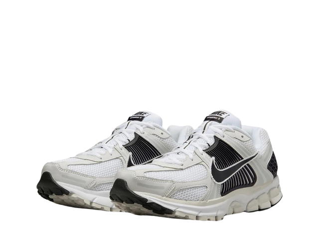Nike Nike Zoom Vomero 5 White Black - view 3