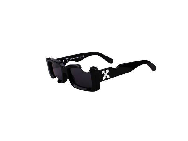 Off-White Off-White Cady Sunglasses In Black Frame With Full Smoke Lenses - view 3