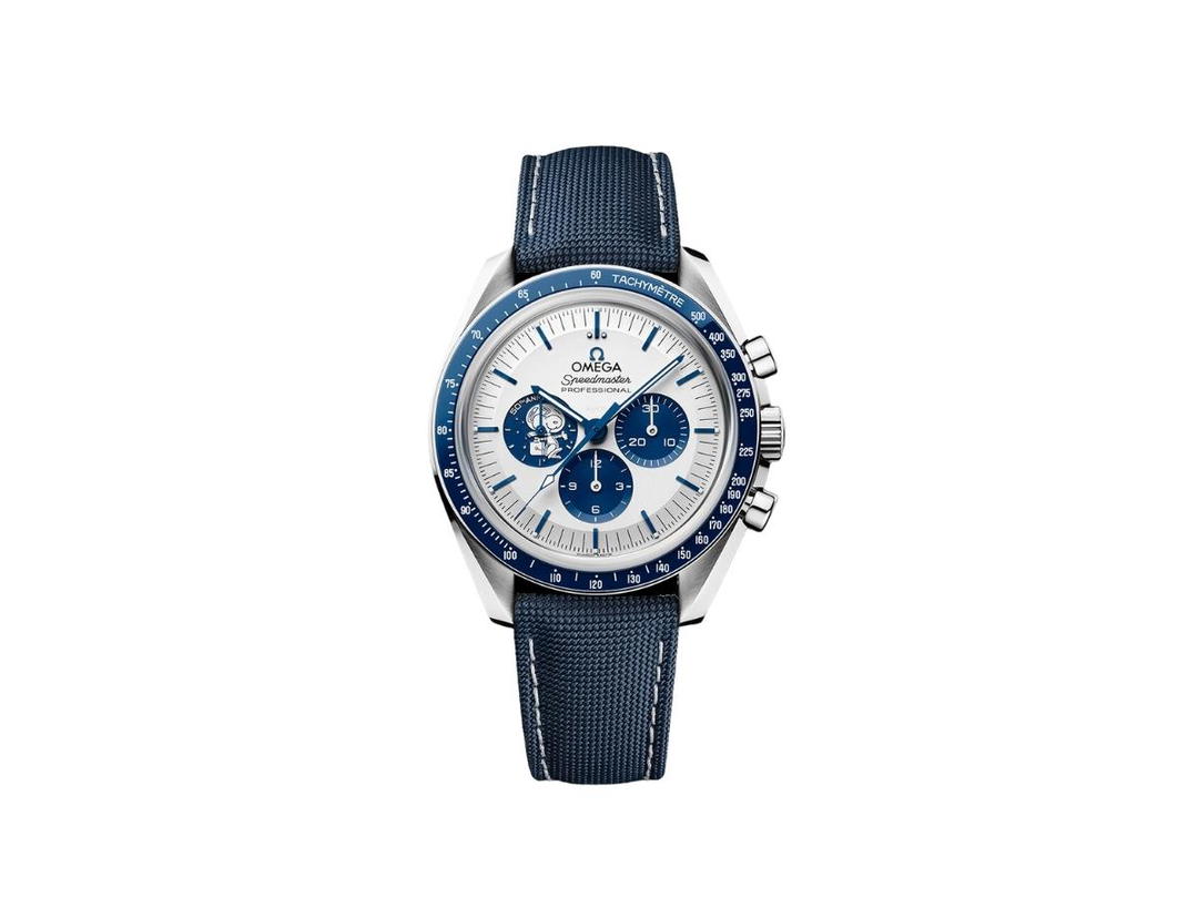 Omega Omega Speedmaster Co-Axial Master Chronometer Chronograph 42 MM Silver Snoopy Award