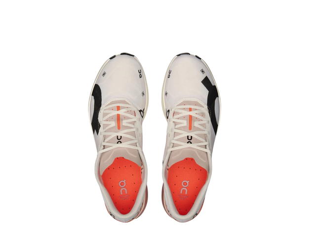On Running On Cloudboom Echo 3 White Flame - view 3