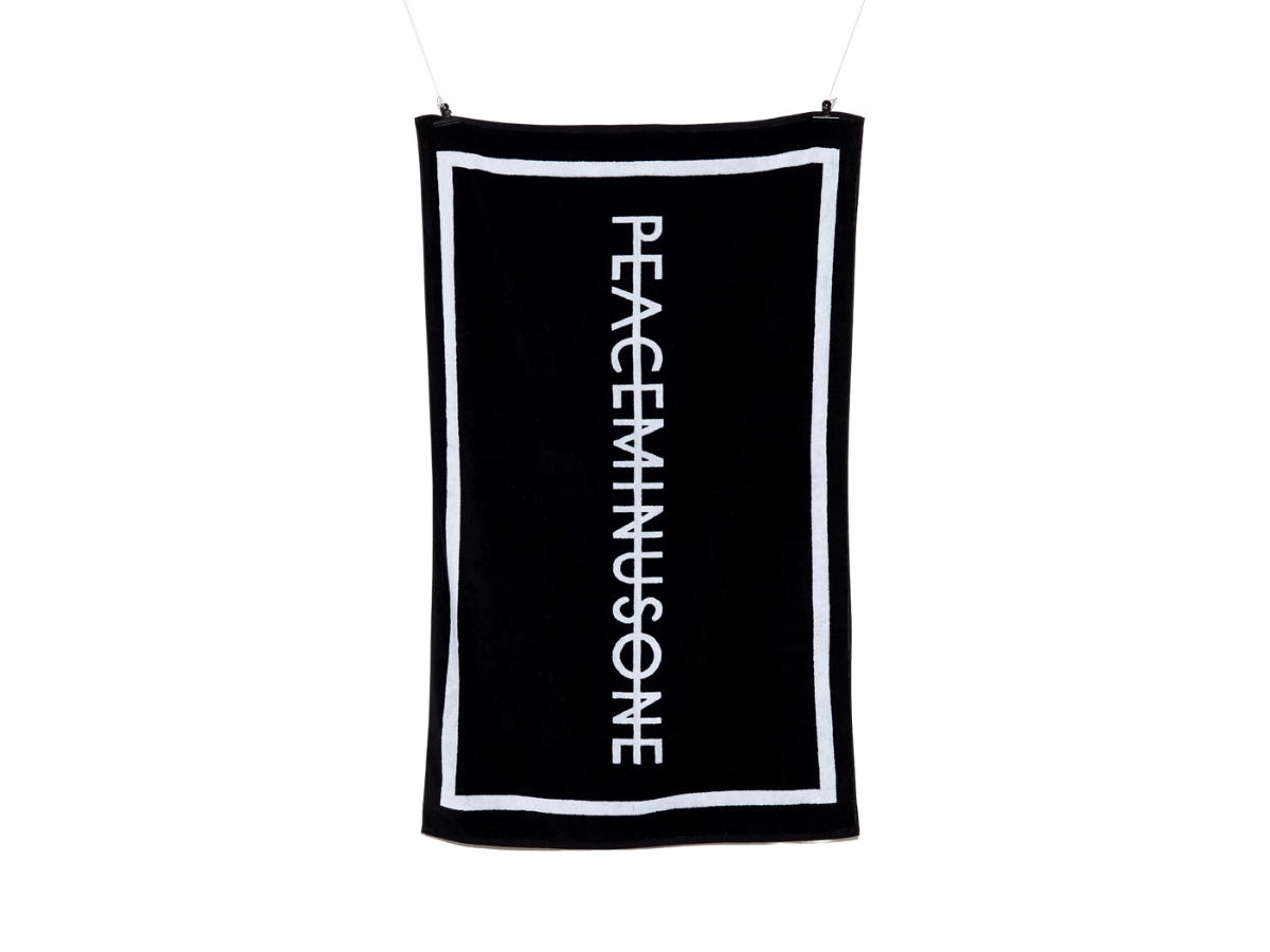 Peaceminusone Peaceminusone Beach Towel #1 Black