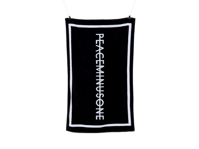 Peaceminusone Peaceminusone Beach Towel #1 Black - view 1