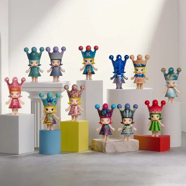 Pop Mart (เช็คการ์ด) Pop Mart MONET-LES NYMPHÉAS (SPECIAL VERSION) Mega Royal Molly Series 1 - view 3