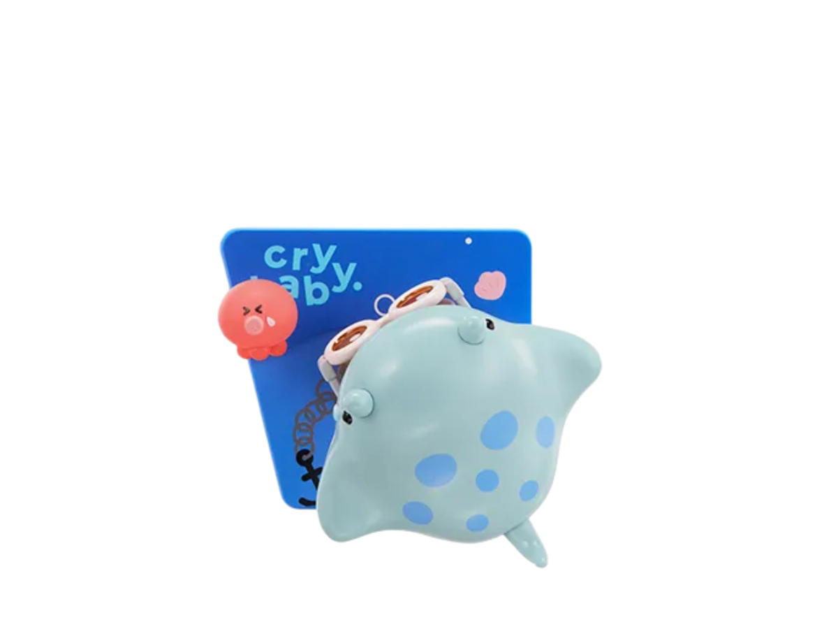 Pop Mart (เช็คการ์ด) Pop Mart The Manta Ray CRYBABY Cry Me an Ocean Series Fridge Magnet
