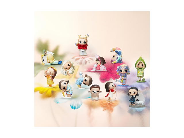 Pop Mart (เช็คการ์ด) Pop Mart Waiking Into Spring (Secret Edition) Nyota I Am The Seasons Series Figures - view 3