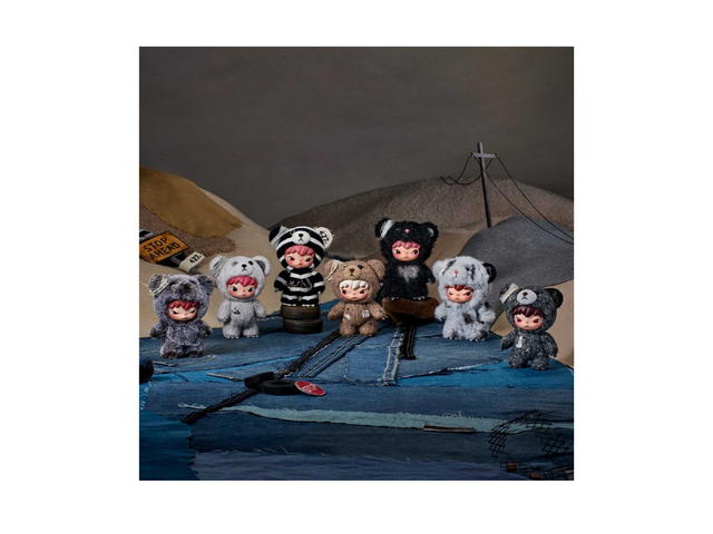 Pop Mart Pop Mart Hirono Road Journal Series-Plush Doll Pendant Blind Box Single Box - view 2
