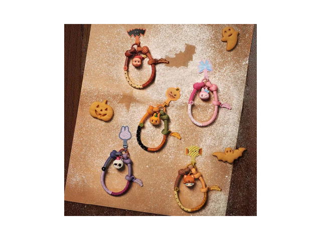 Pop Mart Pop Mart Spooky Bakehouse Series Lanyard Blind Box Whole Set - view 2