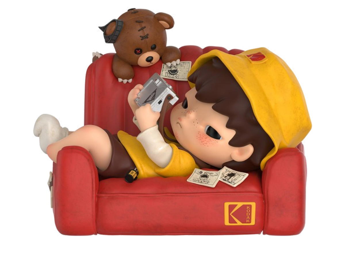 Pop Mart Pop Mart Hirono x Kodak Click Figure