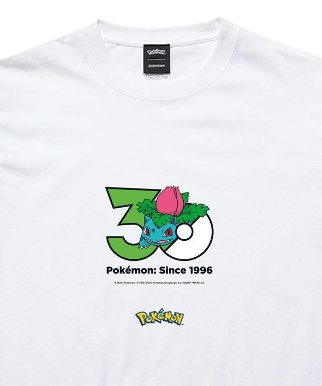 Pokemon Pokemon 30th Anniversary 1025 T-shirt "Ivysaur" Collection presented by ZOZOTOWN - view 2