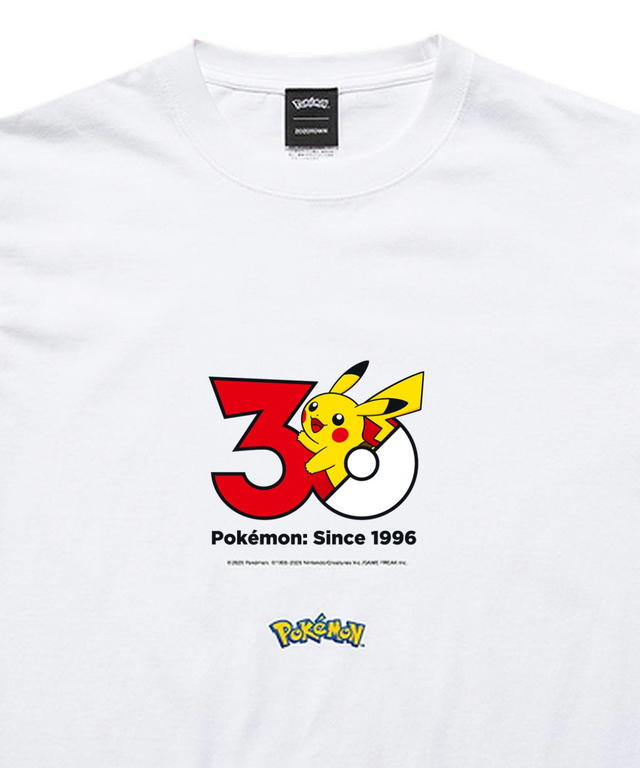 Pokemon Pokemon 30th Anniversary 1025 T-shirt "Pikachu" Collection presented by ZOZOTOWN - view 2