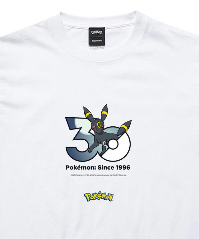 Pokemon Pokemon 30th Anniversary 1025 T-shirt "Umbreon" Collection presented by ZOZOTOWN - view 2