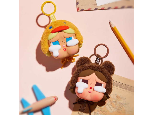 Pop Mart Pop Mart CRYBABY Crying Again Series Earphone Case (Duck You) - view 2