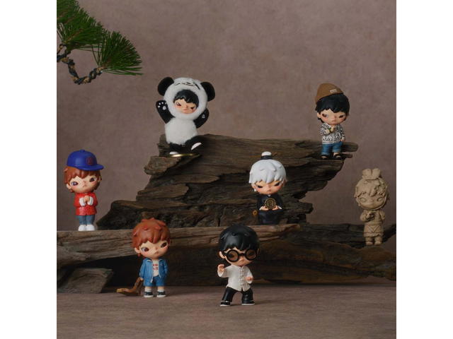 Pop Mart Pop Mart Hirono × CLOT Series Figures Whole Set - view 2