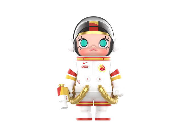 Pop Mart Pop Mart Mega Space Molly China Women's National Basketball Team 100% White - view 1