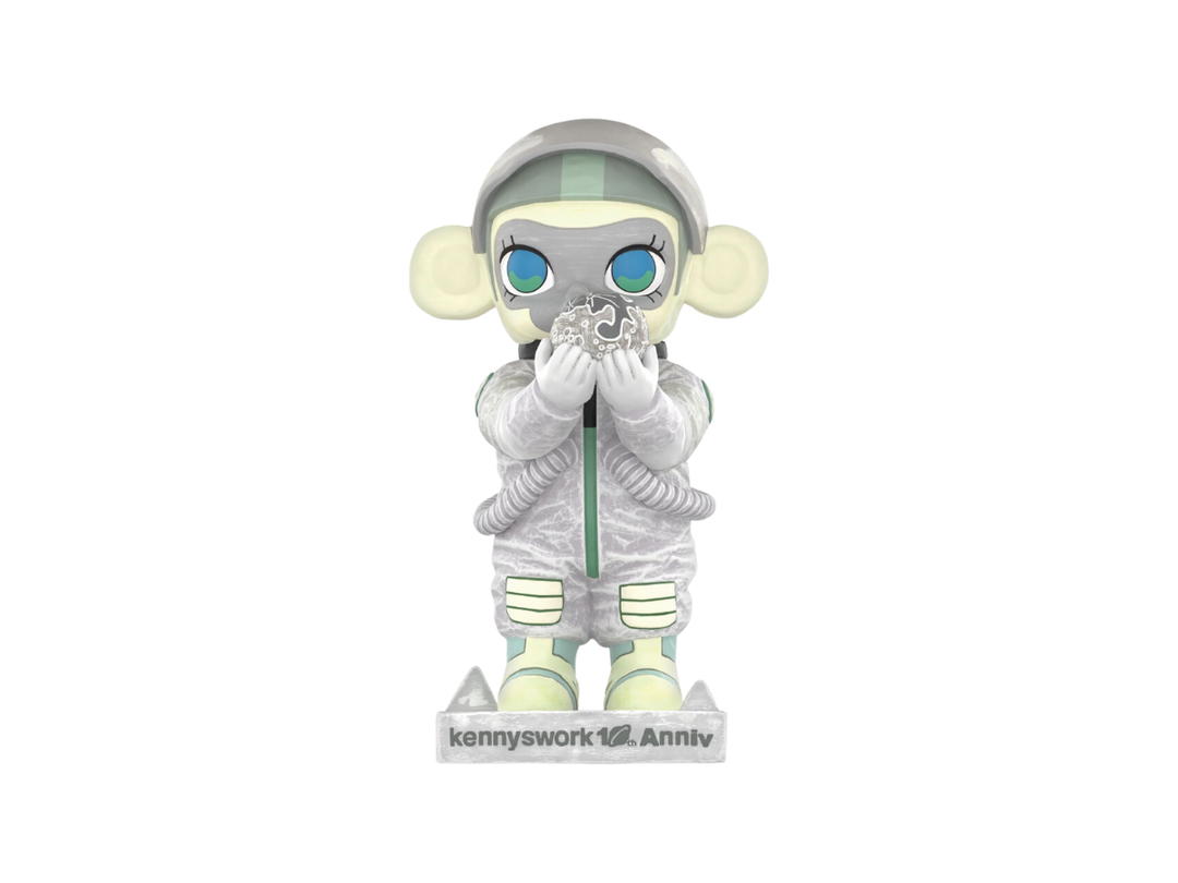 Pop Mart Pop Mart Twinkle Twinkle Little Moon (MOLLY Anniversary Statues Classical Retro Series Figures)
