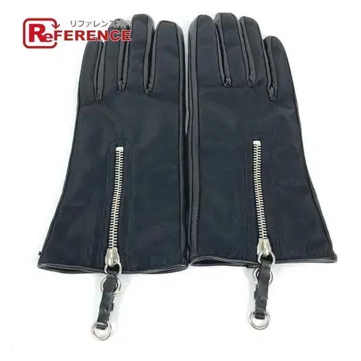 Buy PRADA Glove Zip gloves Lambskin Leather Black at Sasom – Authentic and Ready to Ship