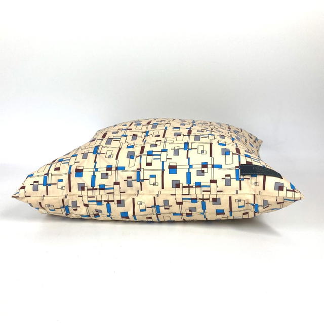 Prada PRADA logo pillow pillow interior cushion cotton Beige - view 5