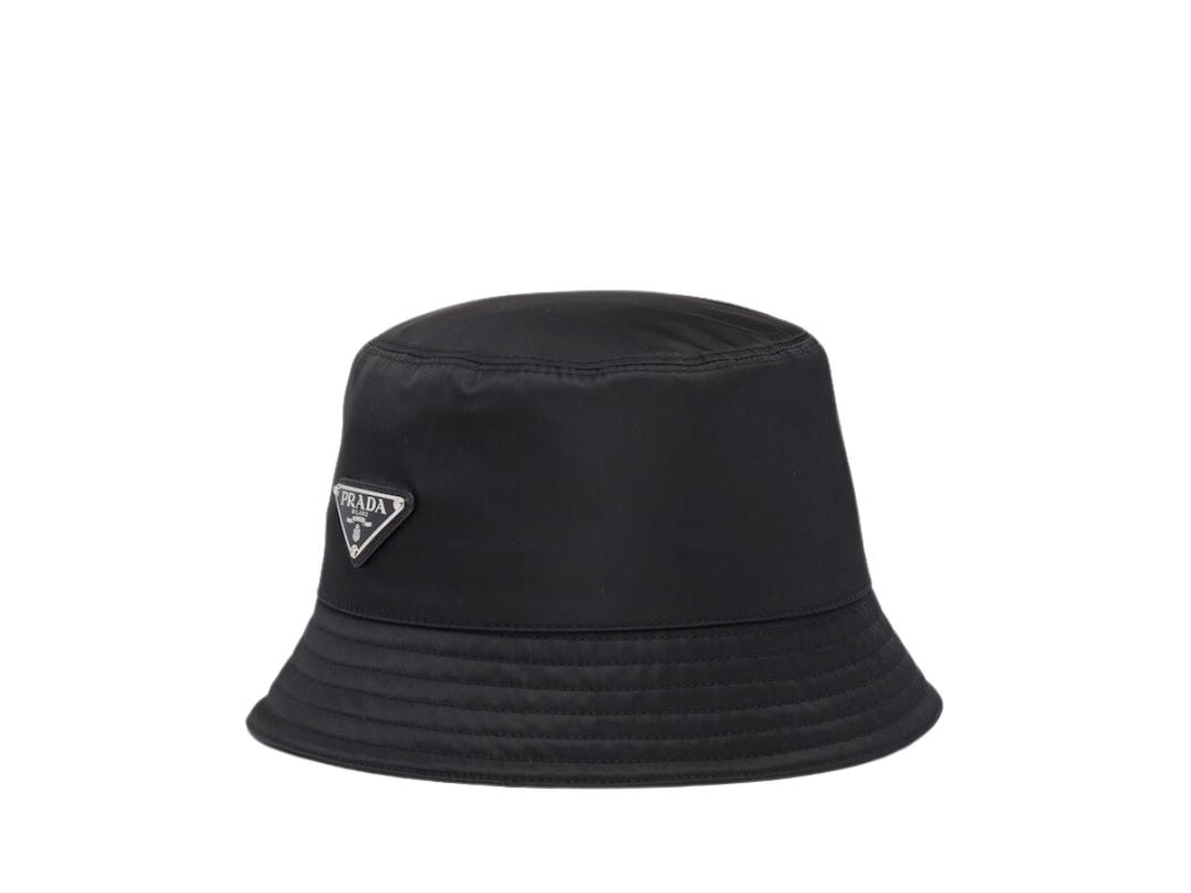 Prada Prada Re-Nylon Bucket Hat In Cotton Lining With Enameled Metal Triangle Logo Black