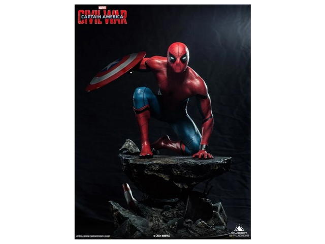Queen Studios Queen Studios Spiderman Captain America Civil War Statue Premium Version - view 3