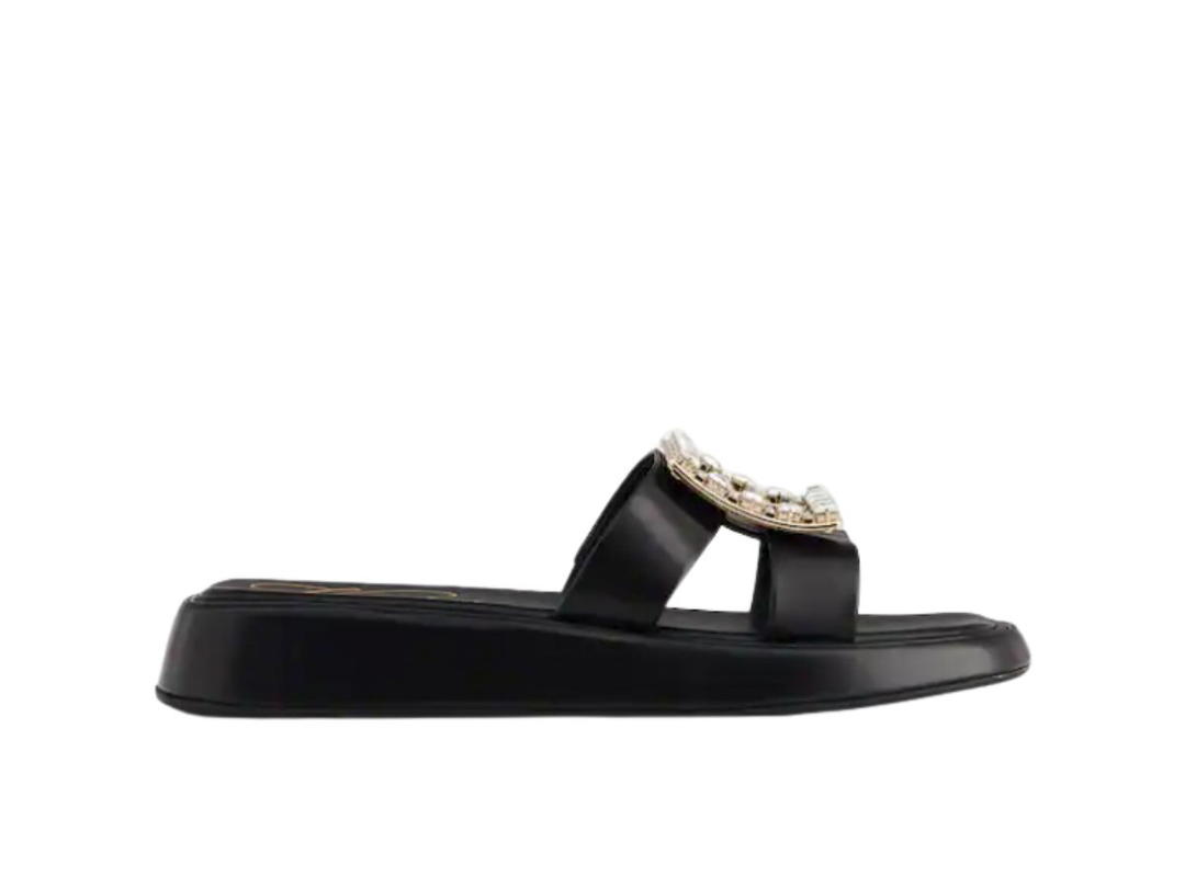 Roger Vivier Roger Vivier Vivier Slide Strass Buckle Mules in Leather Black