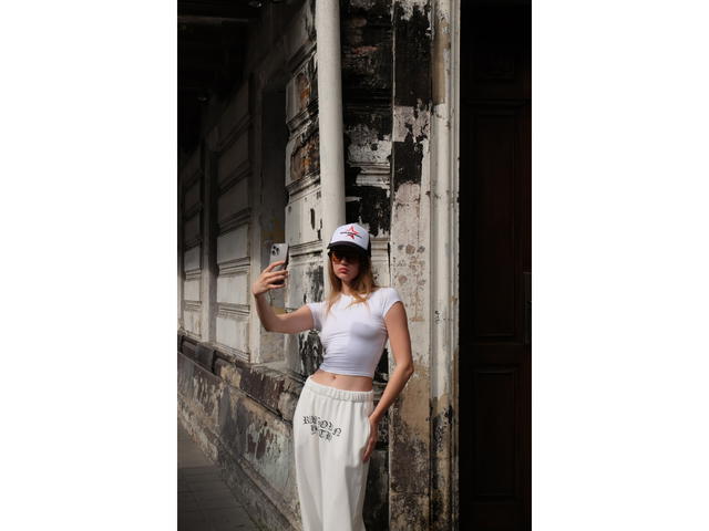 RUNDOWNYOUTH RUNDOWNYOUTH Angel Jogger Track Pants White - view 3