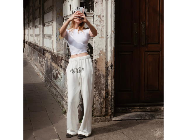 RUNDOWNYOUTH RUNDOWNYOUTH Angel Jogger Track Pants White - view 4