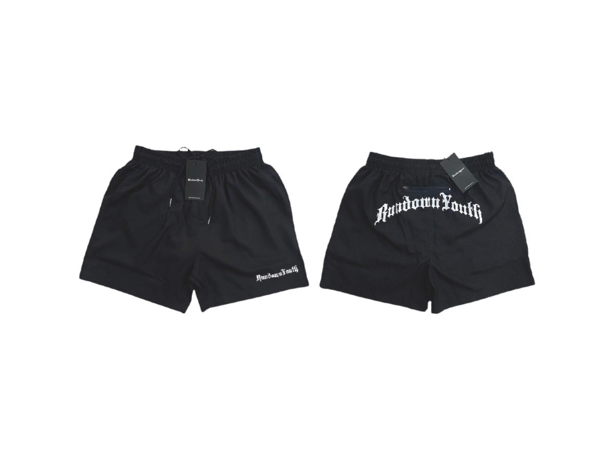 RUNDOWNYOUTH RUNDOWNYOUTH Old Skool Logo Short Pants 02