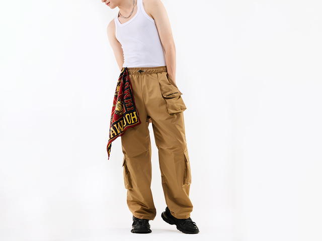 RUNONSUN RUNONSUN CARGO PANTS "24AW COLLECTION" (BR) - view 2