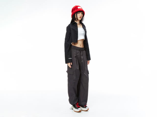 RUNONSUN RUNONSUN CROP SHIRT "RUNONSUN LOGO" (BL) - view 2