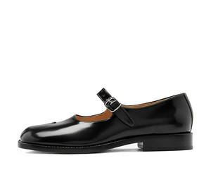Buy Maison Margiela Tabi Mary Jane - Black at Sasom – Authentic and Ready to Ship