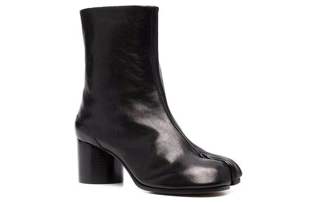 Maison Margiela Maison Margiela Tabi Toe Block Heeled Ankle Boots - Black - view 3