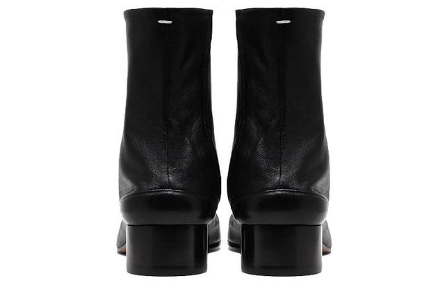 Maison Margiela Maison Margiela Tabi Vintage Leather Ankle Boots - Black - view 4
