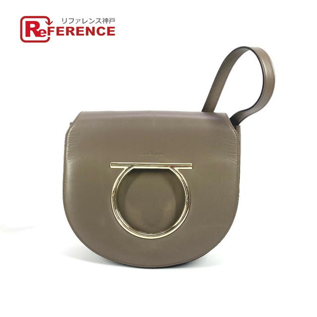 Ferragamo Salvatore Ferragamo 2WAY Clutch bag Large Gancini logo Pochette Shoulder Bag - view 1