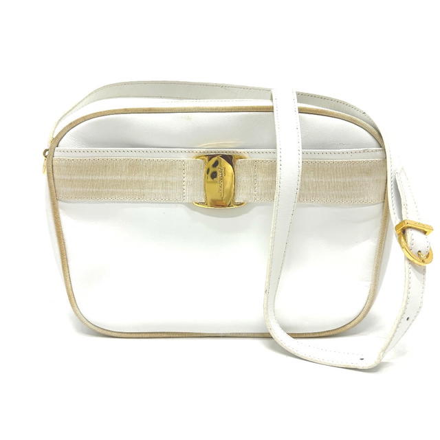 Ferragamo Salvatore Ferragamo BA214183 Vala ribbon Shoulder Bag Leather White/GoldHW - view 2