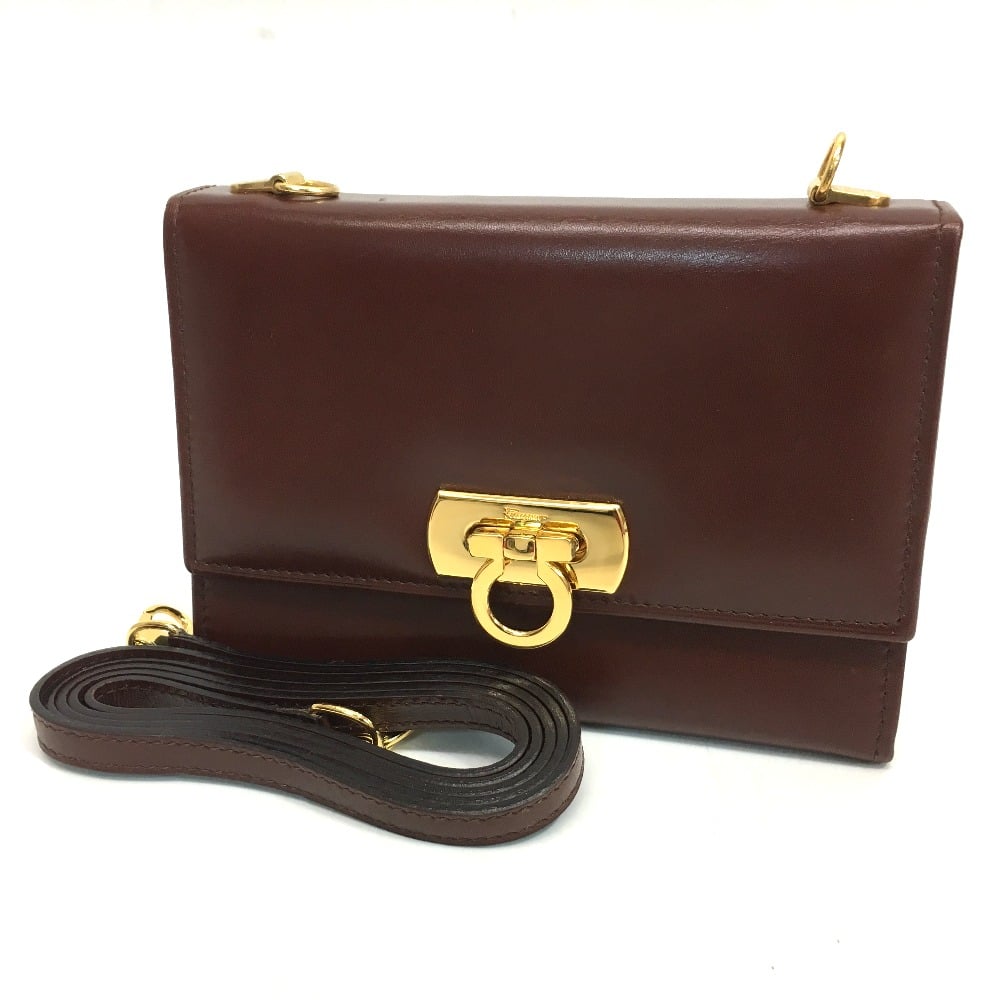 Ferragamo SALVATORE FERRAGAMO Gancini Leather Pochette Wallet Shoulder Bag Brown