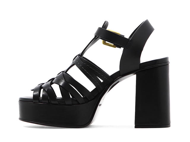 Chloé Chloé Sierra Sandalsblack Pelle Di Vitello 50 Cuoio 50 Gomma (Women's) - view 3