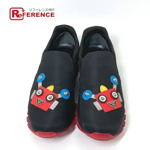 Buy Shoes Sneakers robot triangle logo triangle logo plateSlip-on at Sasom – Authentic and Ready to Ship