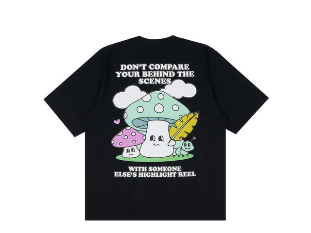 SK SNEAKER SK SNEAKER Don't Compare Black Tee - view 2