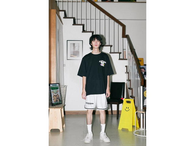 SK SNEAKER SK SNEAKER Don't Compare Black Tee - view 3