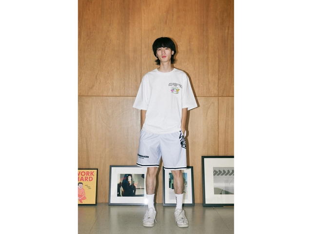 SK SNEAKER SK SNEAKER Don't Compare White Tee - view 3