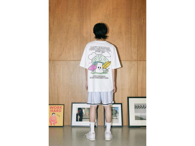 SK SNEAKER SK SNEAKER Don't Compare White Tee - view 4