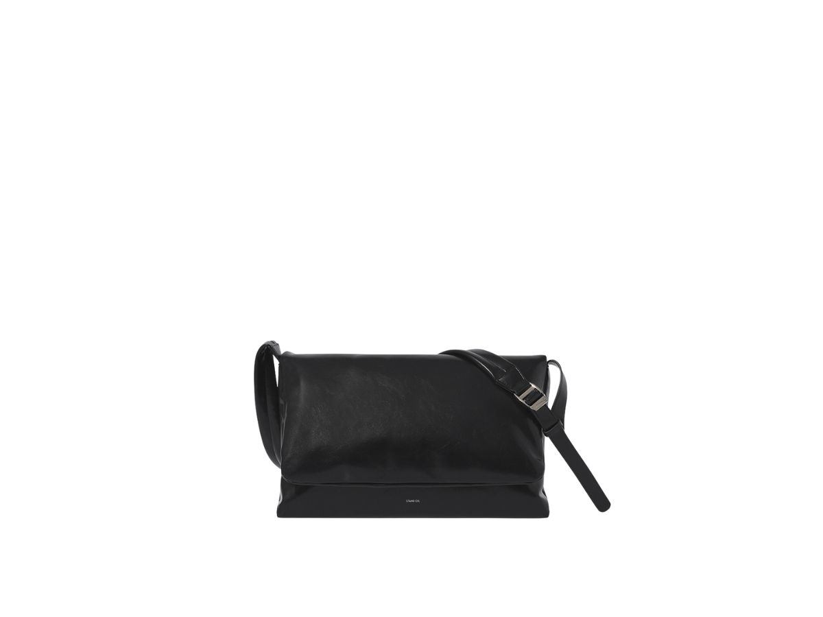 Buy Stand Oil Fluffy Bag In Vegan Leather Black | SASOM