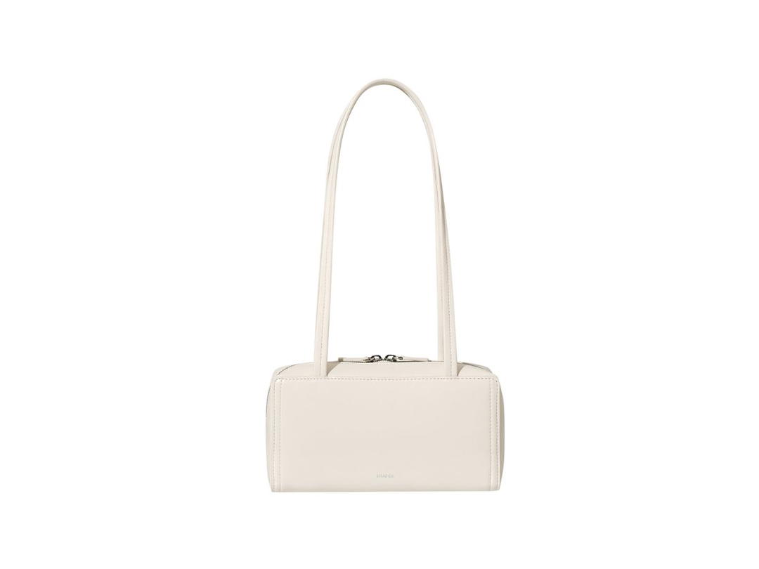 Stand Oil Stand Oil Post Bag In Vegan Leather Cream