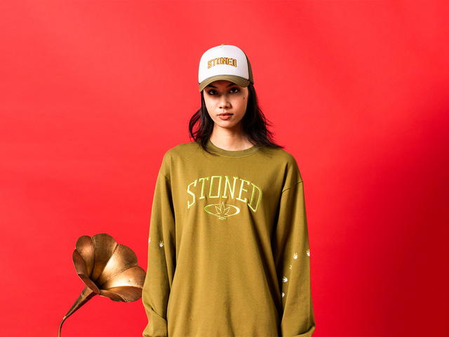 StonedandCo Stoned & Co Stoned Universe : Logo Tee L/S Green - view 3