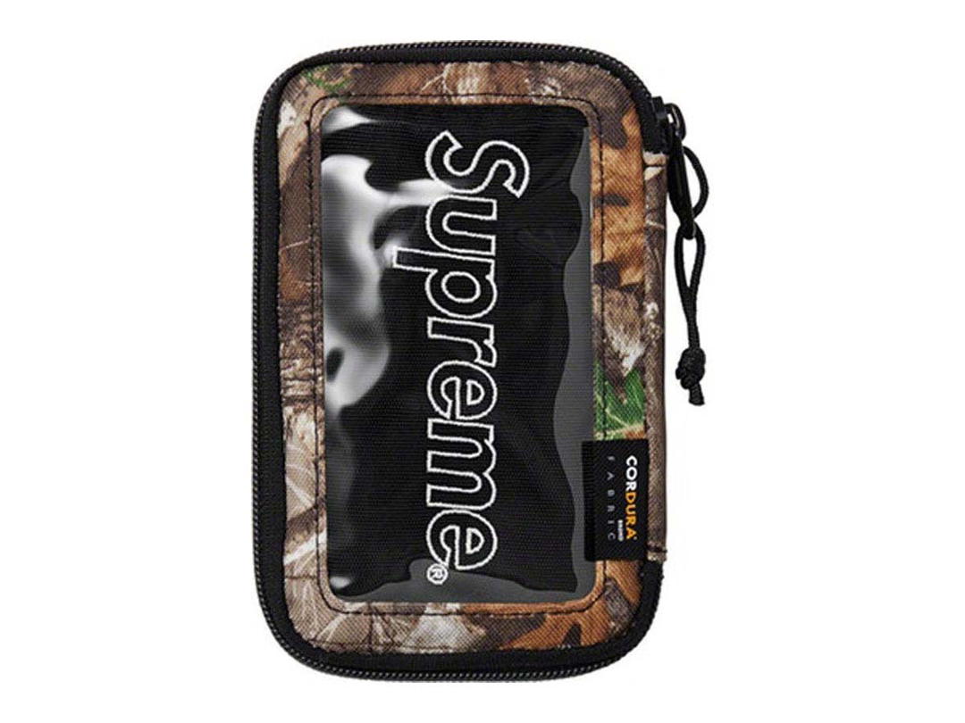 Supreme Supreme FW19 Small Zip Pouch Real Tree Camo