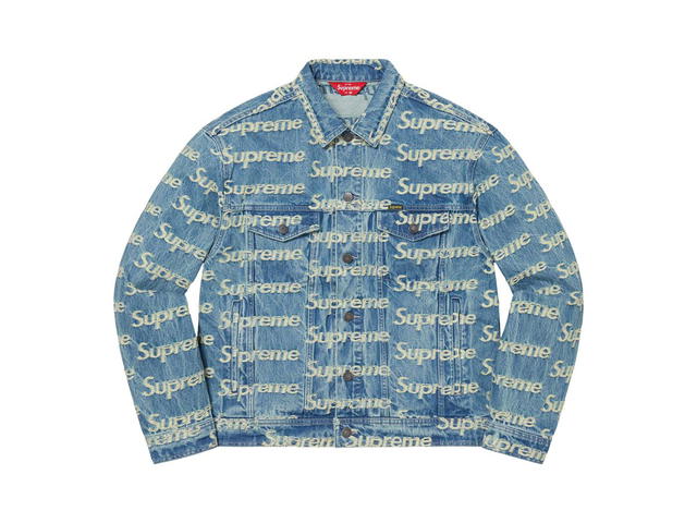 Supreme Supreme Frayed Logos Denim Trucker Jacket Blue - view 1