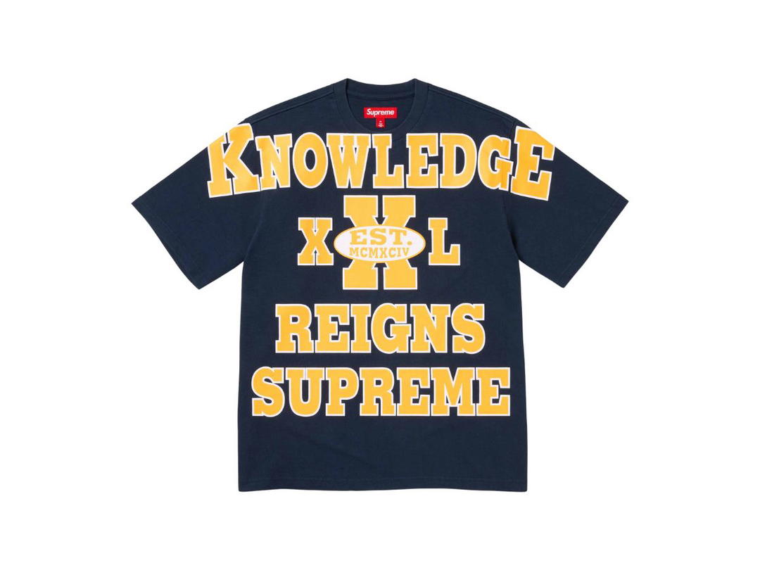 Supreme Supreme Overprint Knowledge S/S Top Navy (SS24)