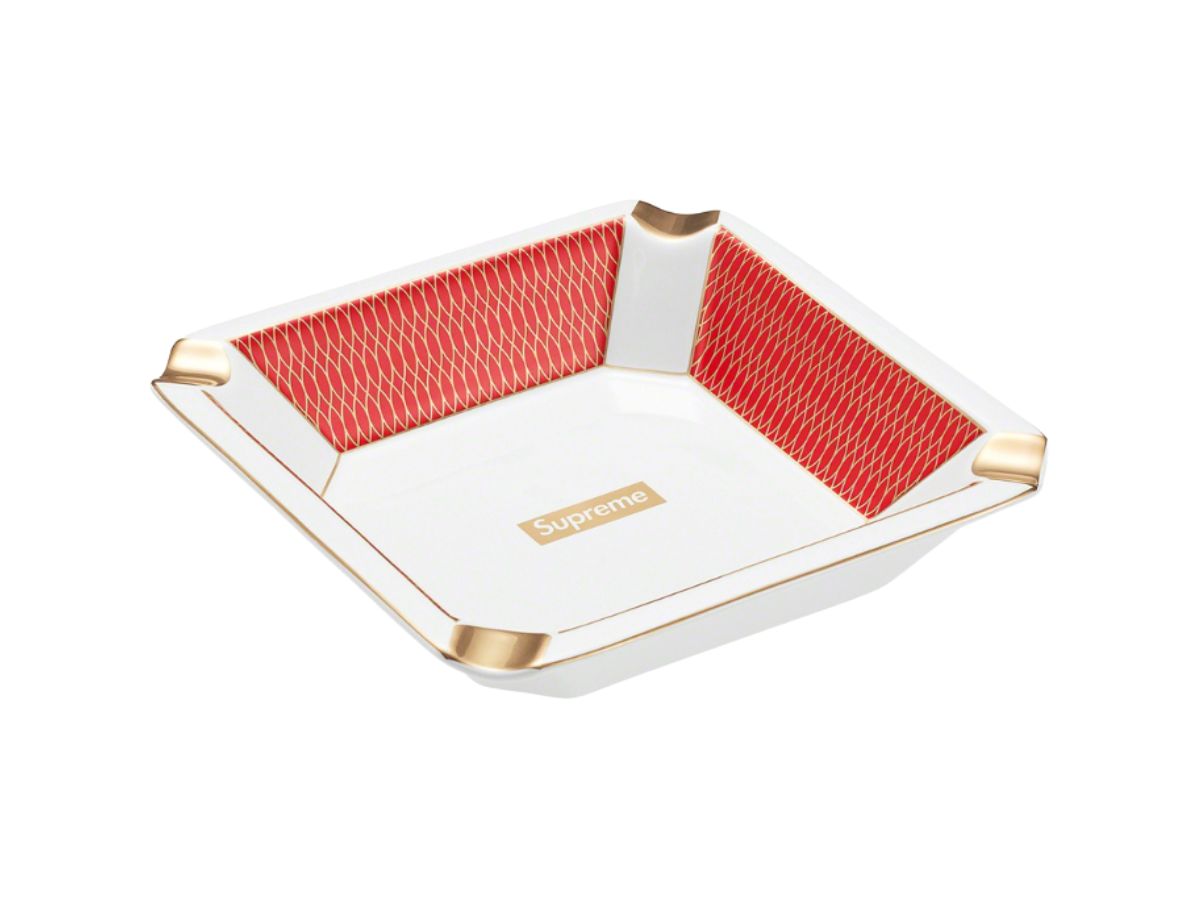 Supreme Supreme Small Ashtray Red